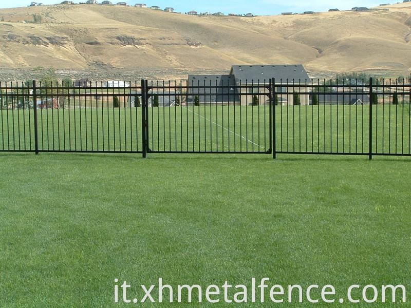 Powder Coated Spear Top Picket Fence